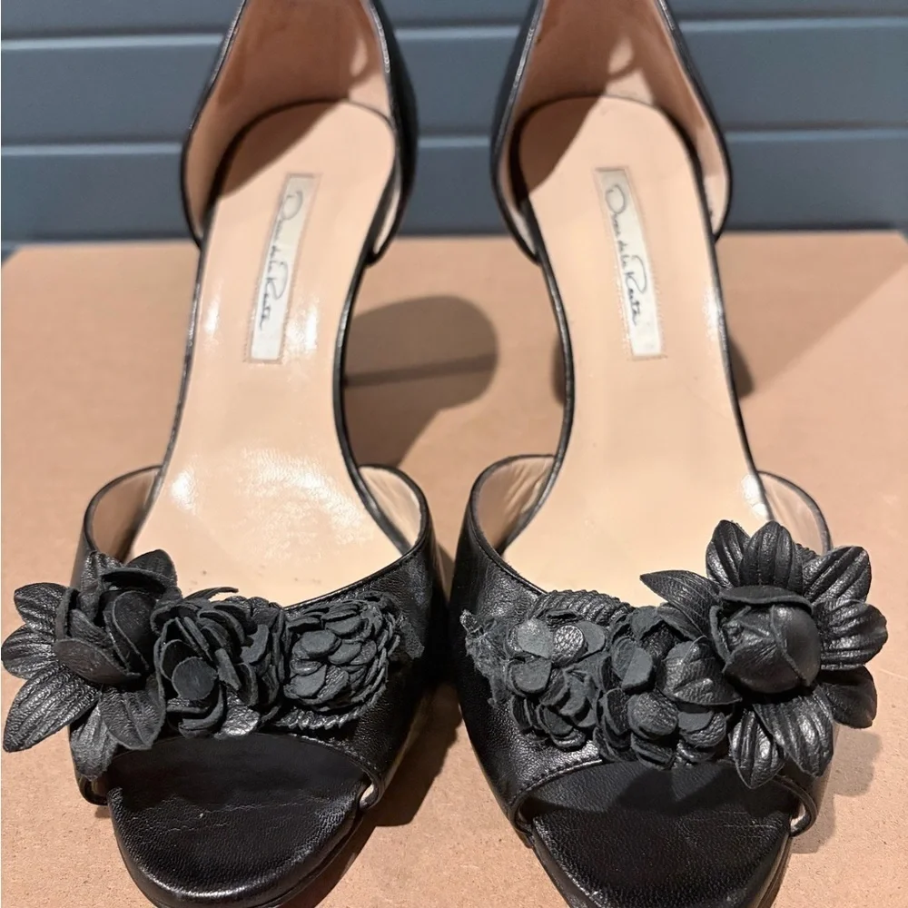 Oscar de la Renta chic black